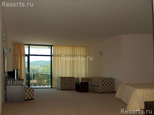 Marvel Hotel 4